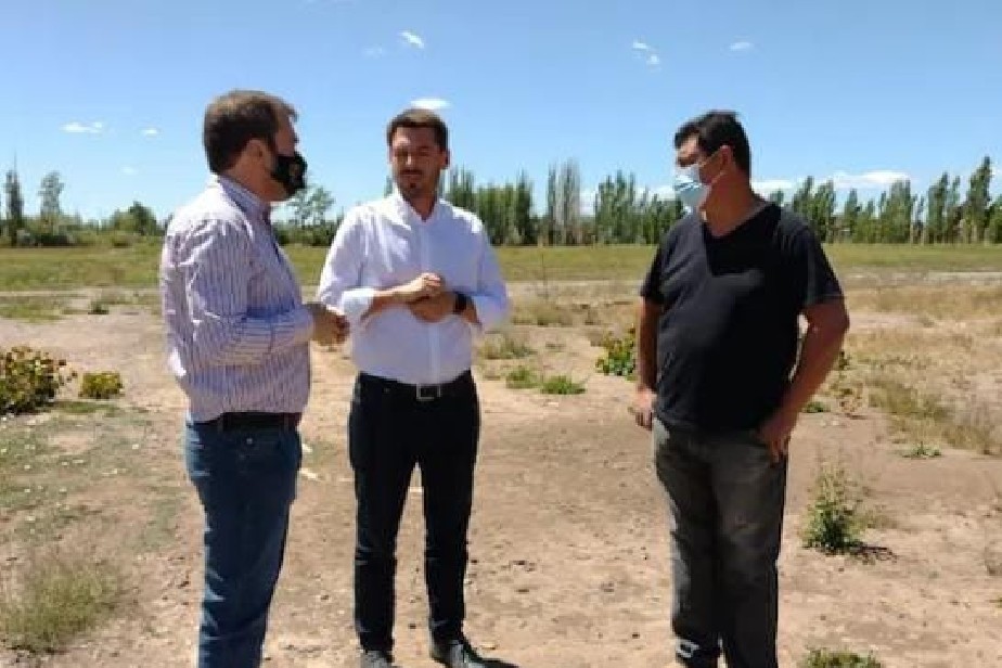 Suelo Urbano: la Provincia y Fernández Oro avanzan en la licitación de 168 lotes